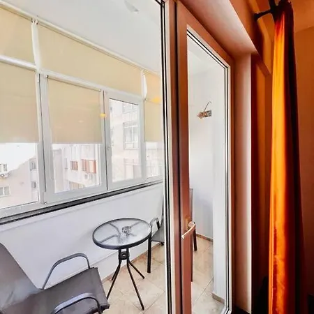 Modern Beach & City Centre Flat * Konstanca