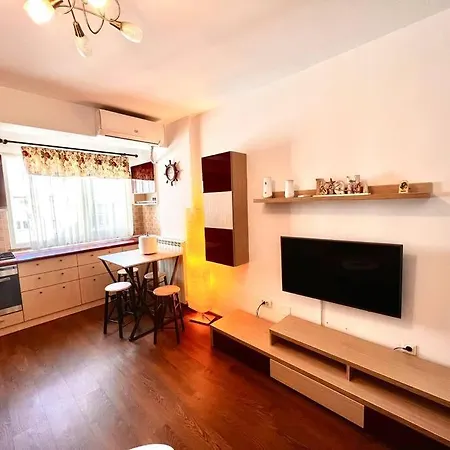Modern & Centre Flat Constanta